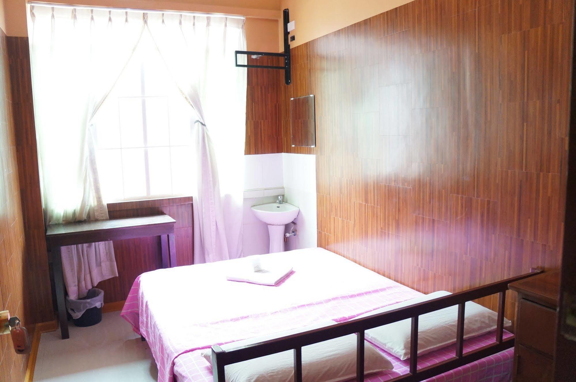 Daylight Inn Davao City Exterior foto