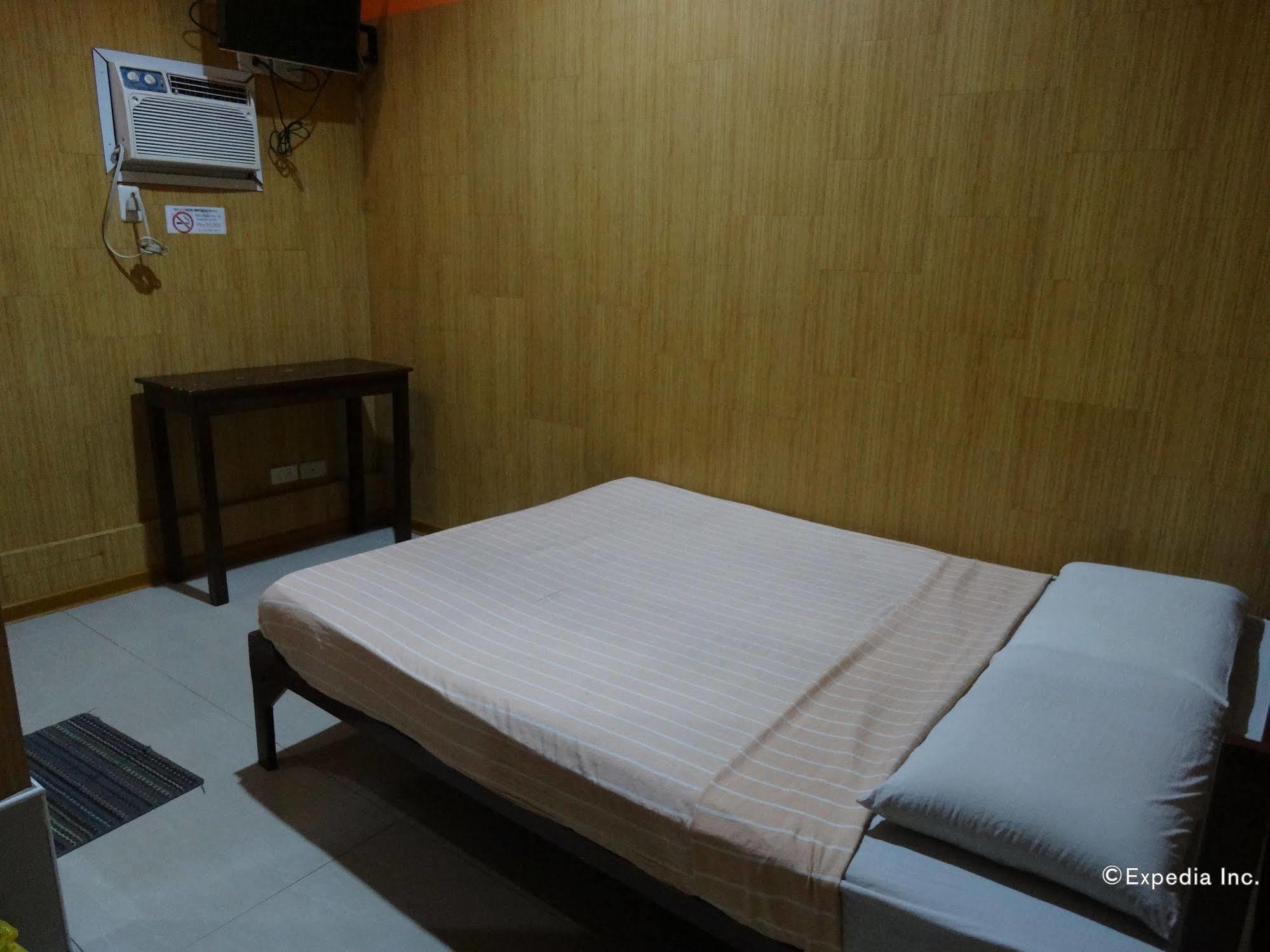 Daylight Inn Davao City Exterior foto