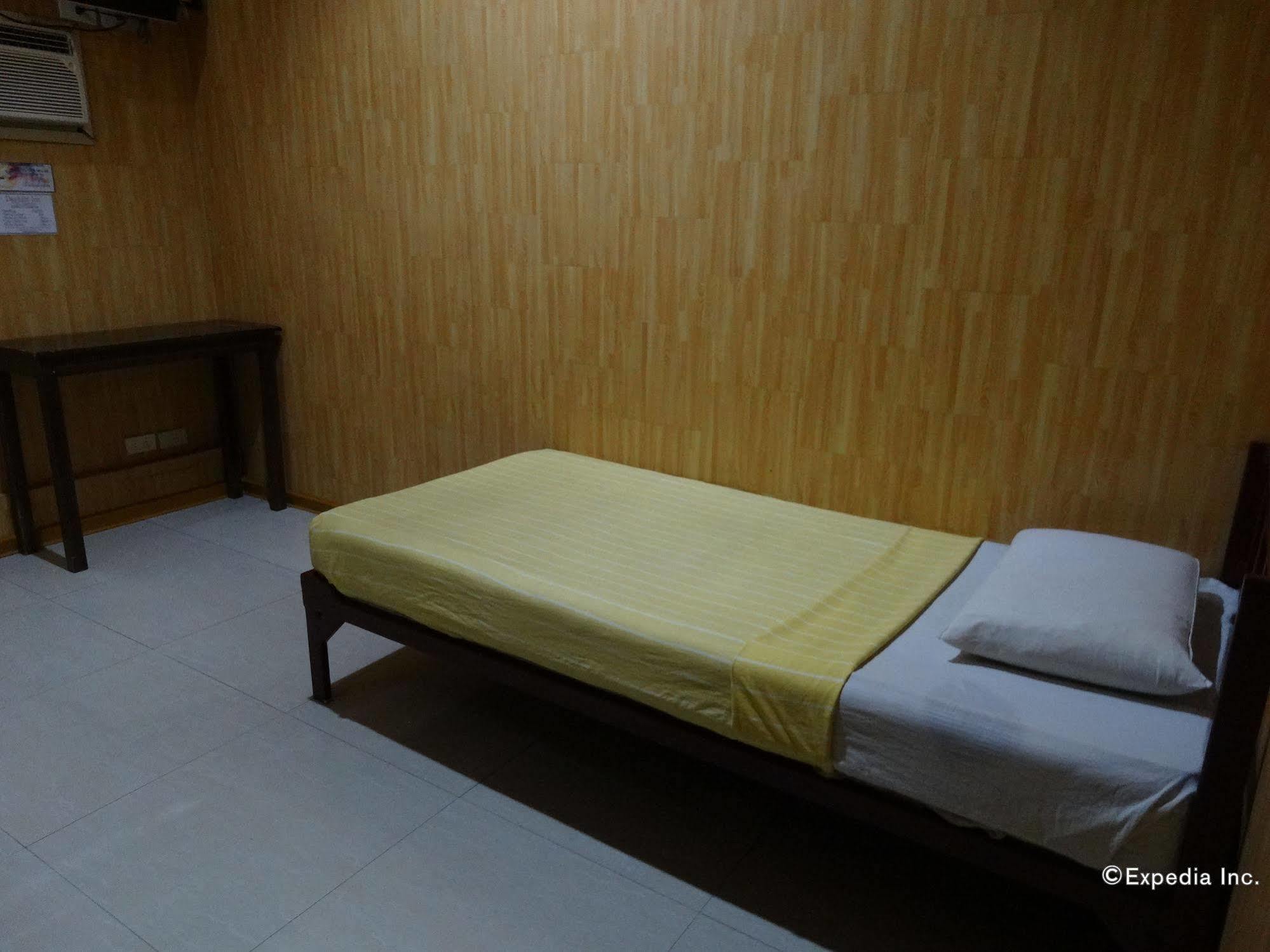Daylight Inn Davao City Exterior foto