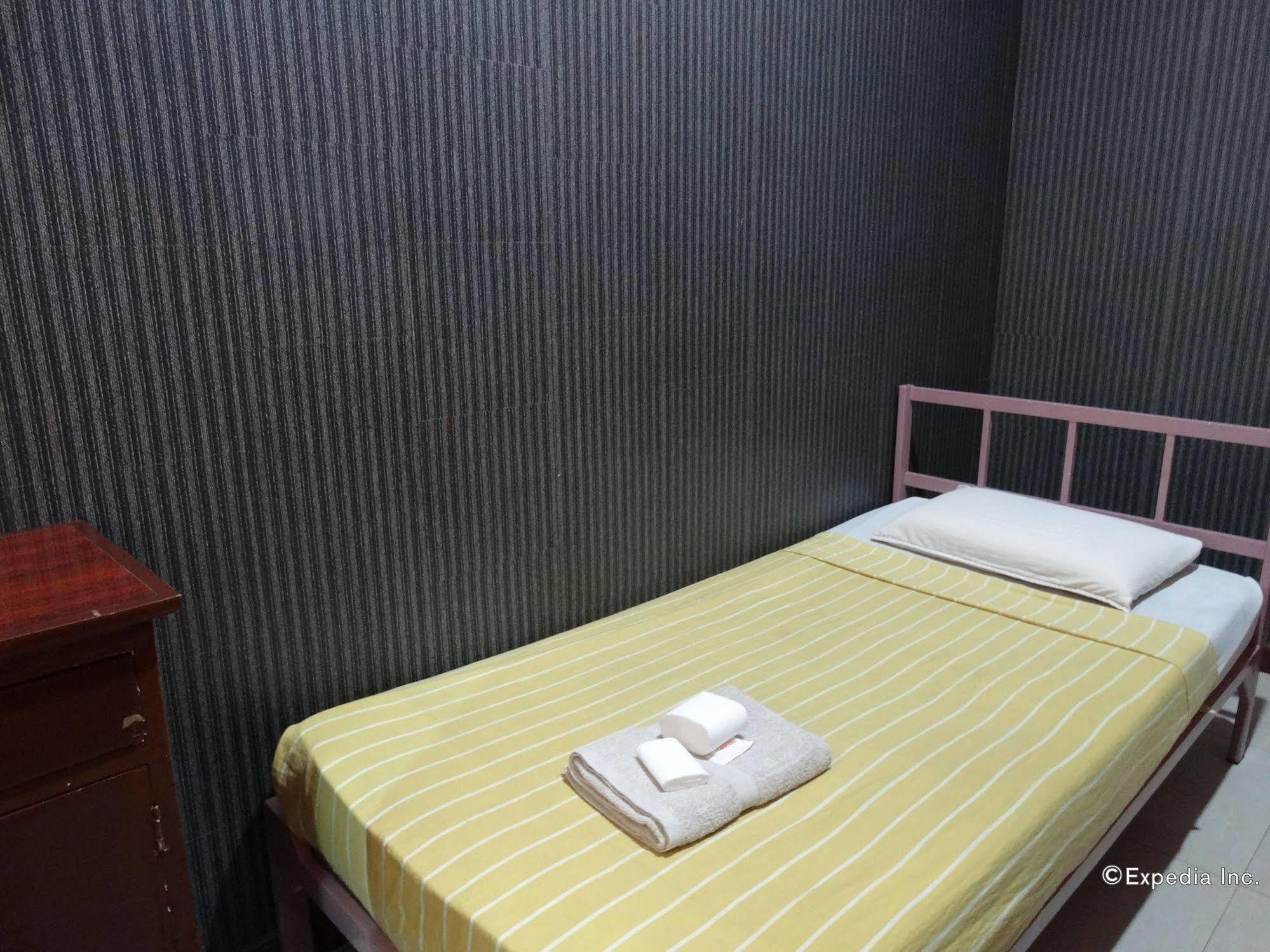 Daylight Inn Davao City Exterior foto