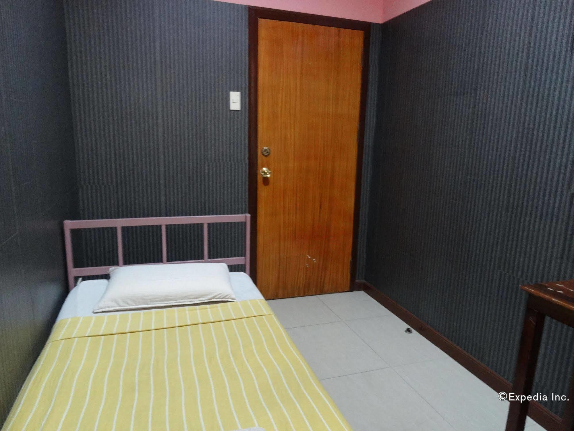 Daylight Inn Davao City Exterior foto