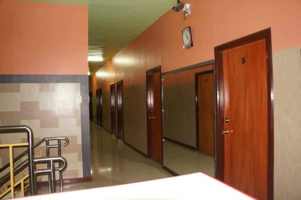 Daylight Inn Davao City Exterior foto